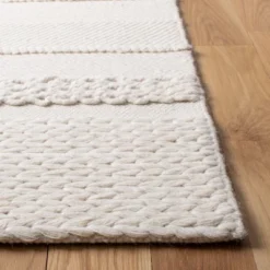 Safavieh Natura NAT215 Hand Woven Wool & Cotton Area Rug