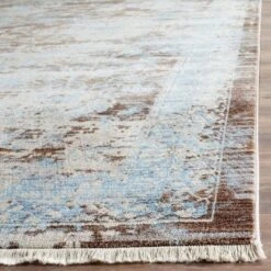 Safavieh Helaine Rug - Elegant Transitional Runner and Area Rug