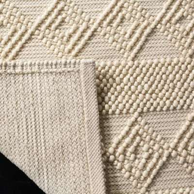 Safavieh Natura NAT102 Hand-Woven Area Rug 5 Safavieh Natura NAT102 Hand-Woven Area Rug - Image 3