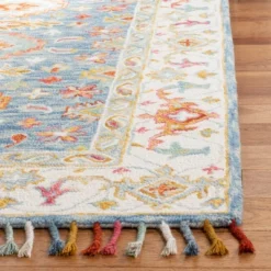 Safavieh Aspen Collection APN117 Hand Tufted Wool Area Rug