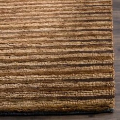 Safavieh Lawanda Stripe Hand-Knotted Rug - Sustainable Jute Decor