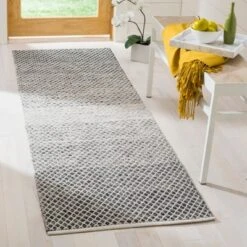 Safavieh Montauk MTK601 Hand Woven Coastal Cotton Area Rug