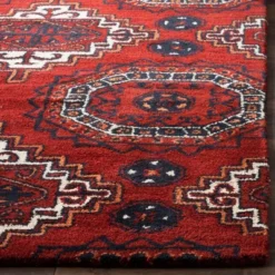 Safavieh Seychelles Red Abstract Hand-Tufted Wool Runner (2'3" x 9')
