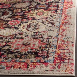 Safavieh Farrah Collection Boho-Chic Transitional Rug