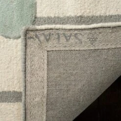 Safavieh Kids SFK909 Hand Tufted Wool Area Rug for Nursery & Playrooms -Safavieh Furniture GUEST 41e5fe60 4469 45ca 9ef1 764a83259c37