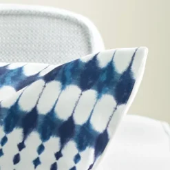 Safavieh Kenza 18-inch Coastal Indoor/Outdoor Throw Pillow, Navy/White -Safavieh Furniture GUEST 47291621 da7d 441d 8674 14228cf0805b