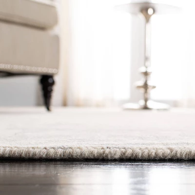 Safavieh Bonnie Hand-Tufted Wool Area Rug 4 Safavieh Bonnie Hand-Tufted Wool Area Rug - Image 2