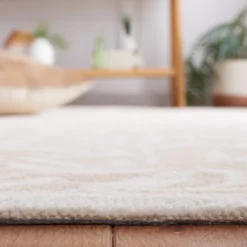 Safavieh Jardin JAR753 Hand Tufted Floral Area Rug -Safavieh Furniture GUEST 65b04c7a 1d5a 4494 ab45 892f0da1e4bd