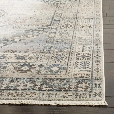 Safavieh Shellie Medallion Transitional Loomed Accent Rug 3 Safavieh Shellie Medallion Transitional Loomed Accent Rug