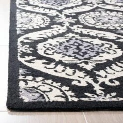 Safavieh Huntington Rug - Hand-Hooked Floral 100% Virgin Wool Area Rug