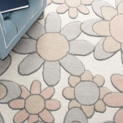 Safavieh Kids SFK923 Hand Tufted Area Rug - Safavieh 7 Safavieh Kids SFK923 Hand Tufted Area Rug - Safavieh - Image 5