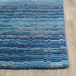 Safavieh Jeannie Stripe Hand-Loomed Wool Area Rug