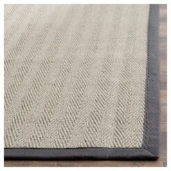 Safavieh Salima Collection: Eco-Friendly Sisal and Jute Natural Fiber Rug