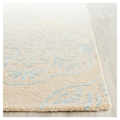 Safavieh Bella Shapes Hand-Tufted Premium Wool Accent Rug 3 Safavieh Bella Shapes Hand-Tufted Premium Wool Accent Rug