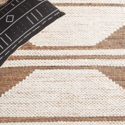 Safavieh Natural Fiber NF225 Hand Woven Area Rug -Safavieh Furniture GUEST 7990cd7f 253d 4141 8d8a bd01bf33627f