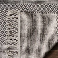 Safavieh Aubry Hand-Woven Coastal Flatweave Cotton Rug -Safavieh Furniture GUEST 79c1c2e2 e2e9 490f 9eb4 99b1a2150d45