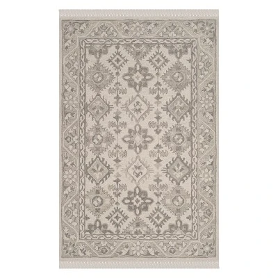 Safavieh Carolyn Medallion Tufted Wool Area Rug 5 Safavieh Carolyn Medallion Tufted Wool Area Rug - Image 3