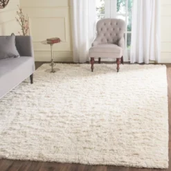 Safavieh Sardinia Ivory Hand-Knotted 6'x9' Wool Area Rug