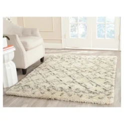 Safavieh Jolie Collection Geometric Hand-Tufted Wool Shag Rug 5 Safavieh Jolie Collection Geometric Hand-Tufted Wool Shag Rug -Safavieh Furniture GUEST 824491b3 a0bb 4ec1 b4b6 693de1f95374