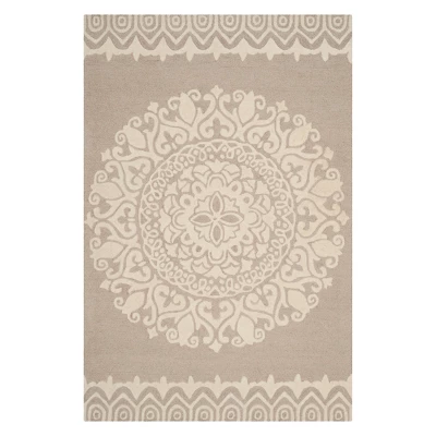 Safavieh Messina Medallion Hand-Tufted Wool Area Rug 8 Safavieh Messina Medallion Hand-Tufted Wool Area Rug - Image 6