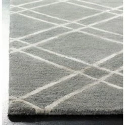 Safavieh Camille Crosshatch Tufted Wool Rug - Contemporary Hand-Loomed Decor