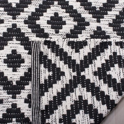 Safavieh Jaida Hand-Woven Cotton Geometric Accent Rug 7 Safavieh Jaida Hand-Woven Cotton Geometric Accent Rug - Image 5