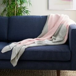 Safavieh Elowen Knit Throw Blanket - Grey/Pink (50" x 60")