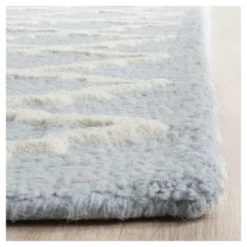Safavieh Denzel Geometric Wool Hand-Tufted Accent Rug