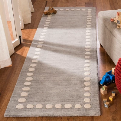 Safavieh Kids SFK802 Hand Loomed Area Rug - Safavieh 3 Safavieh Kids SFK802 Hand Loomed Area Rug - Safavieh