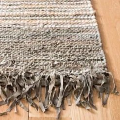 Safavieh Vintage Leather VTL373 Hand Woven Flat Weave Area Rug