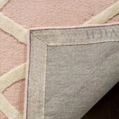 Safavieh Kids SFK905 Hand-Tufted Wool Area Rug for Playrooms and Nurseries -Safavieh Furniture GUEST a7ab2ab0 e53c 4fce b2dd d66351a15fe5