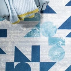 Safavieh Kids Playhouse KPH222 Power Loomed Interactive Area Rug -Safavieh Furniture GUEST a7c2fdf0 2873 4871 a8d8 cb6e86edc74a