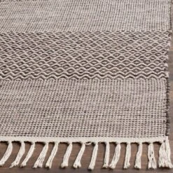 Safavieh Aubry Hand-Woven Coastal Flatweave Cotton Rug