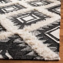 Safavieh Kenya KNY453 Hand Woven Global Wool Area Rug -Safavieh Furniture GUEST aebf4c45 faea 483c 9889 64b0bdffd915
