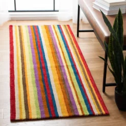 Safavieh Tasha Stripe Loomed Wool Area Rug