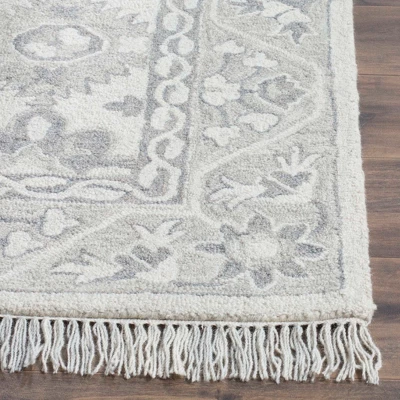 Safavieh Carolyn Medallion Tufted Wool Area Rug 3 Safavieh Carolyn Medallion Tufted Wool Area Rug