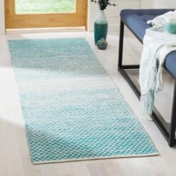 Safavieh Petaluma Collection: Coastal Hand-Woven Cotton Rug