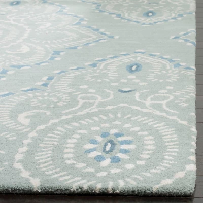Safavieh Addison Rug - Hand-Tufted 100% Wool Area Rug 3 Safavieh Addison Rug - Hand-Tufted 100% Wool Area Rug