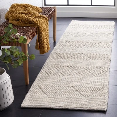 Safavieh Natura NAT214 Hand Woven Wool Area Rug 3 Safavieh Natura NAT214 Hand Woven Wool Area Rug