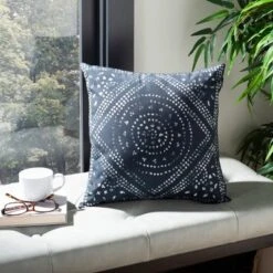Safavieh Mallory Deep Blue & White Geometric Decorative Throw Pillow, 16" x 16"