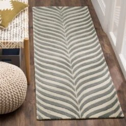 Safavieh Malibu Geometric Tufted Wool Area Rug