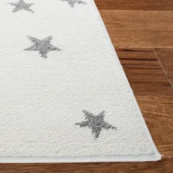 Safavieh Carousel Kids CRK135 Power Loomed Area Rug