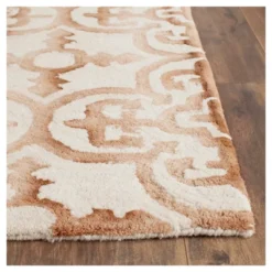Safavieh Bardaric Medallion Hand-Tufted Wool Area Rug