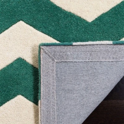 Safavieh Chevron Collection Hand-Tufted Wool Rug 5 Safavieh Chevron Collection Hand-Tufted Wool Rug - Image 3