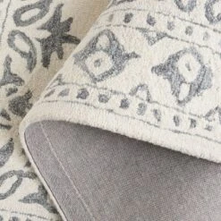 Safavieh Ebony EBN650 Handmade Tufted Wool & Cotton Area Rug 14 Safavieh Ebony EBN650 Handmade Tufted Wool & Cotton Area Rug -Safavieh Furniture GUEST f5a7f285 efde 414d 8f16 fe8056adb8ce