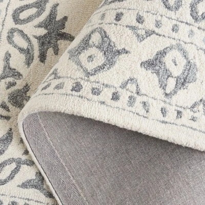 Safavieh Ebony EBN650 Handmade Tufted Wool & Cotton Area Rug 7 Safavieh Ebony EBN650 Handmade Tufted Wool & Cotton Area Rug - Image 5