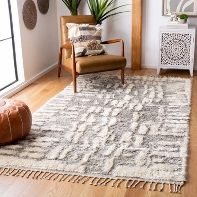 Safavieh Manhattan MAN469 Hand Knotted Designer Area Rug 3 Safavieh Manhattan MAN469 Hand Knotted Designer Area Rug