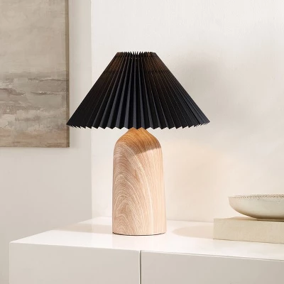 Safavieh Fabi Table Lamp - 19" Modern Black and Natural Resin Accent Lamp 4 Safavieh Fabi Table Lamp - 19" Modern Black and Natural Resin Accent Lamp - Image 2