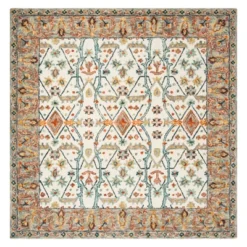 Safavieh Joan Floral Tufted Accent Rug - Hand-Tufted Wool Decor -Safavieh Furniture GUEST fe99ef5f 1e08 4ee0 9a01 df0e837a7392